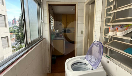 Apartamento à venda com 2 quartos, sendo 1 suíte,  em Vila Madalena, São Paulo, SP