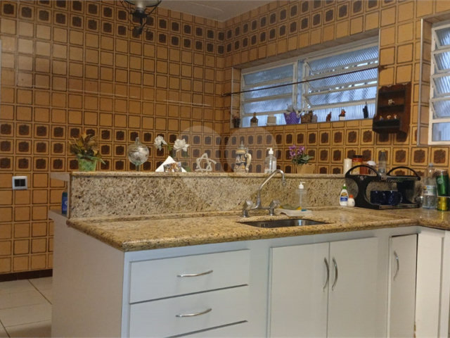 Casa à venda com 3 quartos, sendo 1 suíte,  em Brooklin, São Paulo, SP