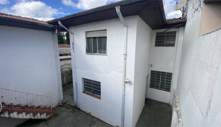 Sobrado à venda ou para alugar com 4 quartos, sendo 1 suíte, em Campo Belo, São Paulo, SP