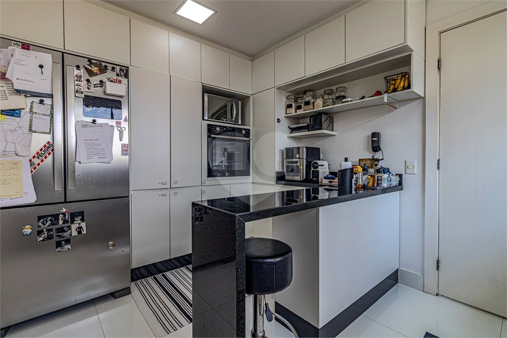 Apartamento à venda com 3 suítes em Vila Madalena, São Paulo, SP