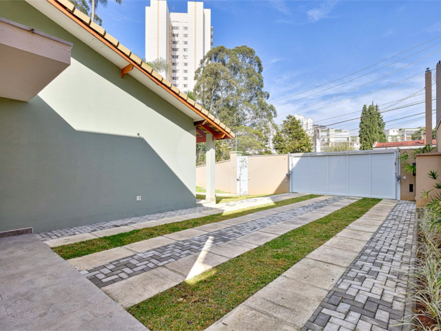 Casa de Vila à venda com 3 suítes em Alto da Boa Vista, São Paulo, SP