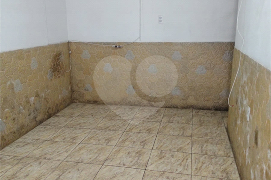 Sobrado à venda com 2 quartos em Tremembé, São Paulo, SP