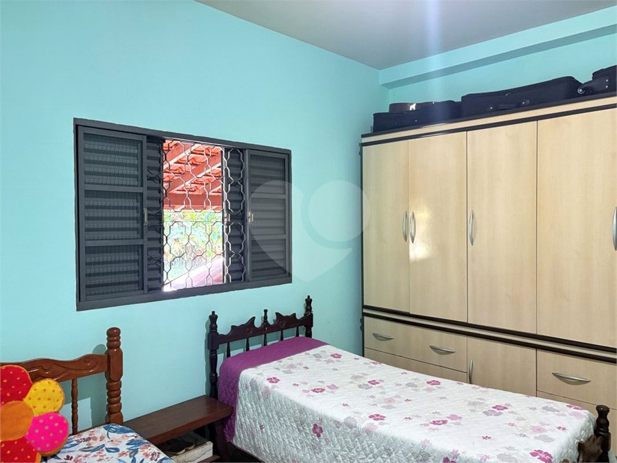 Sítio à venda com 3 quartos, sendo 1 suíte, no Centro, Guararema, SP