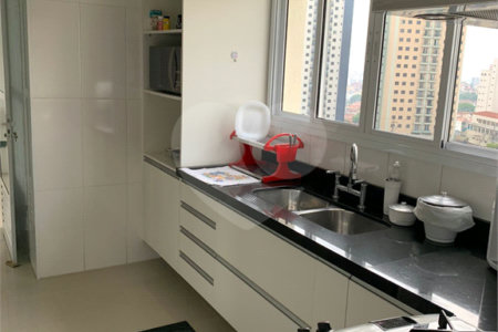 Apartamento à venda com 3 suítes em Água Fria, São Paulo, SP