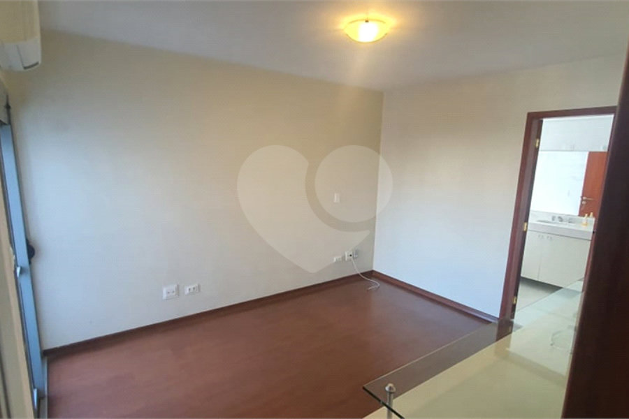 Apartamento à venda com 3 quartos, sendo 1 suíte, em Santana, São Paulo, SP