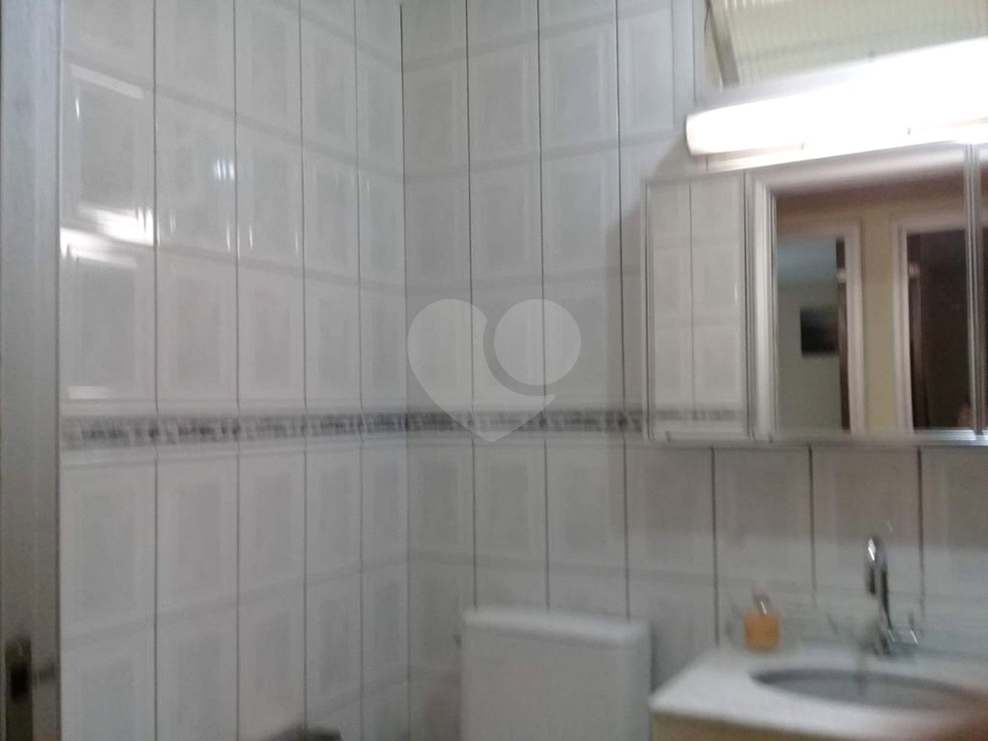 Apartamento à venda com 3 quartos, sendo 1 suíte, em Jardim Londrina, São Paulo, SP
