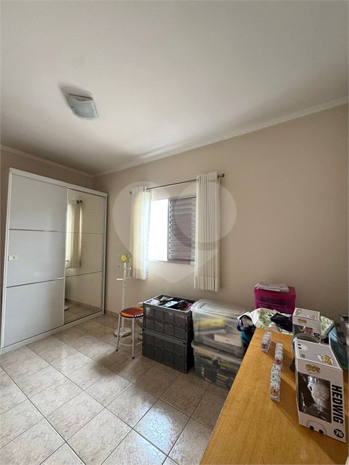 Casa à venda com 3 quartos, sendo 1 suíte, em Vila Constança, São Paulo, SP