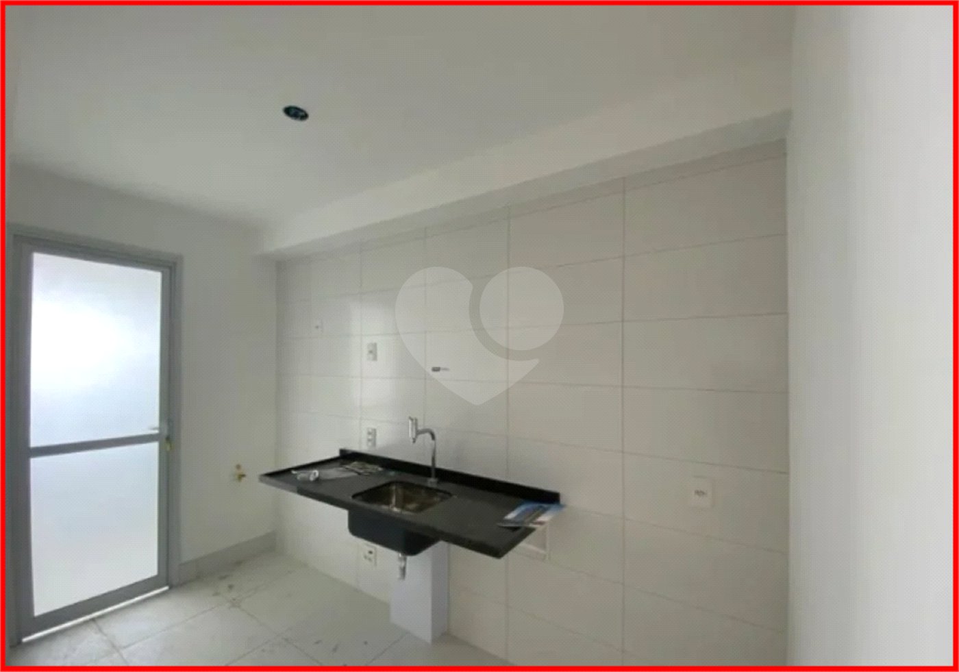 Apartamento à venda com 3 quartos, sendo 1 suíte,  em Vila Andrade, São Paulo, SP