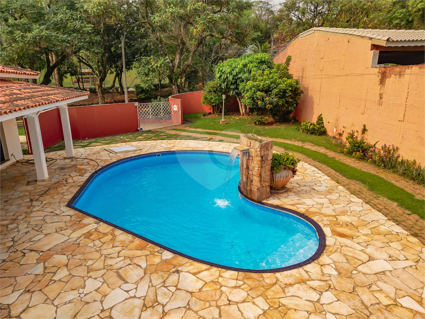Casa à venda com 6 suítes no condomínio City Castelo, Itu - SP