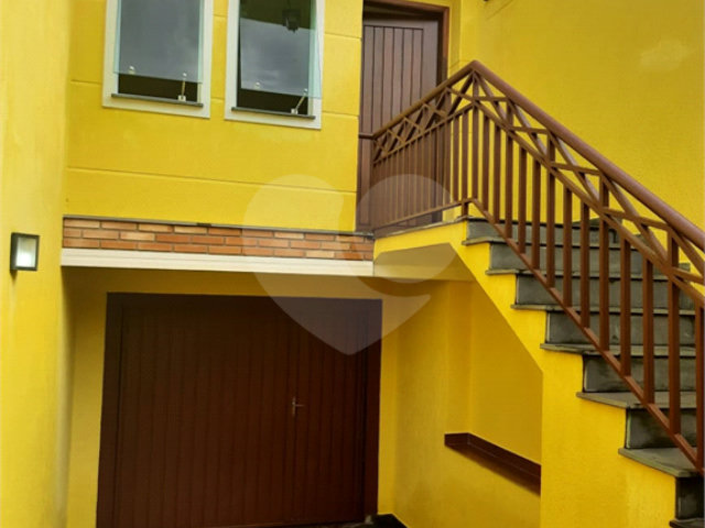 Sobrado à venda com 3 quartos, sendo 1 suíte,  em Vila Maria Alta, São Paulo, SP