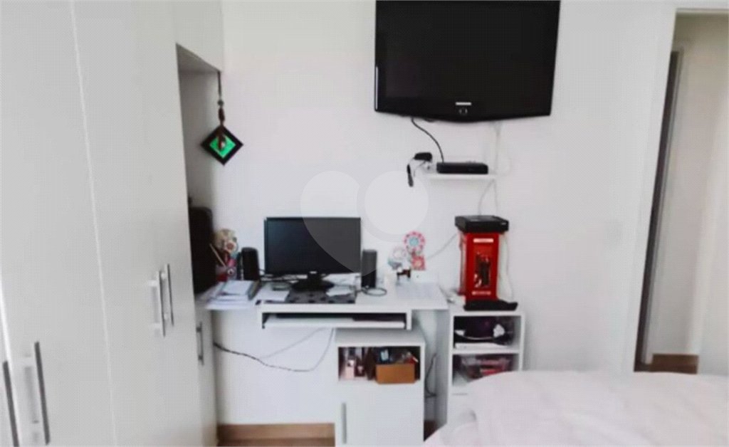 Apartamento à venda com 3 quartos, sendo 1 suíte, em Bom Retiro, São Paulo, SP