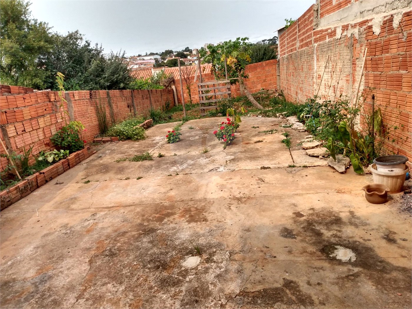 Casa à venda com 1 quarto em Vila Visaltino Gomes, Itapetininga, SP