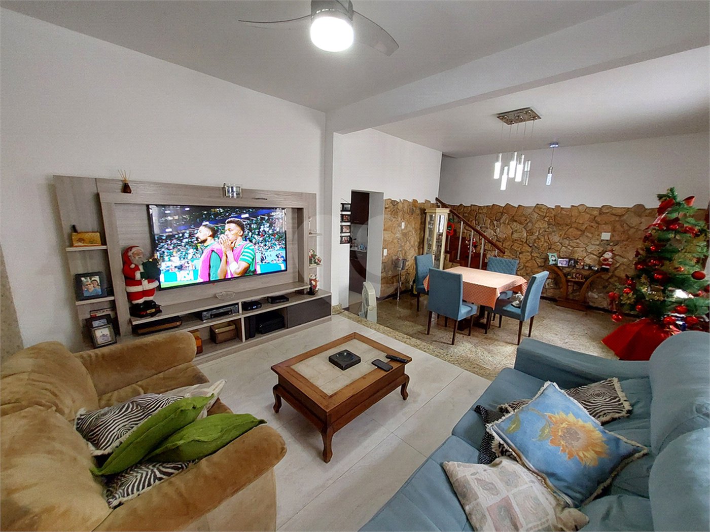 Casa de Vila à venda com 4 quartos no condomínio Casa de Vila., Rio de Janeiro - RJ