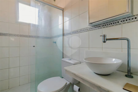 Casa à venda com 3 quartos, sendo 1 suíte,  no condomínio Villa Bella, São Paulo - SP