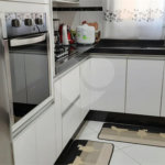 Apartamento à venda com 3 quartos, sendo 1 suíte,  em Vila Pagano, Valinhos, SP