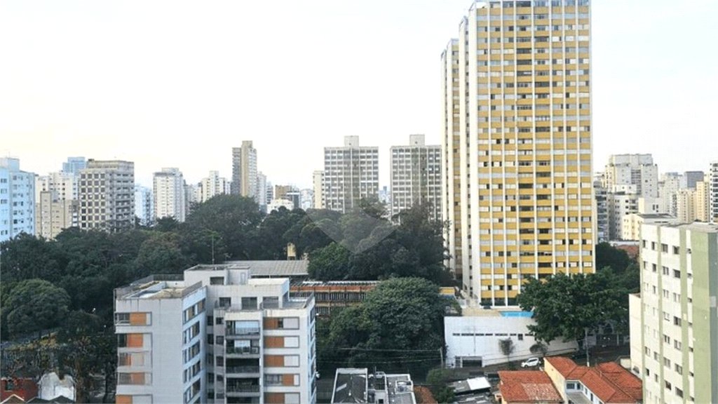 Apartamento à venda com 3 quartos, sendo 2 suítes, em Sumaré, São Paulo, SP