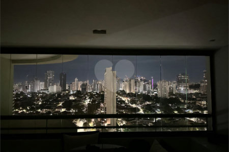 Apartamento à venda ou para alugar com 2 quartos, sendo 1 suíte, em Brooklin Paulista, São Paulo, SP