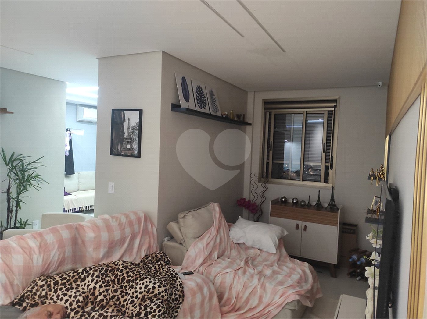 Apartamento à venda com 3 quartos, sendo 2 suítes, em Barra Funda, São Paulo, SP