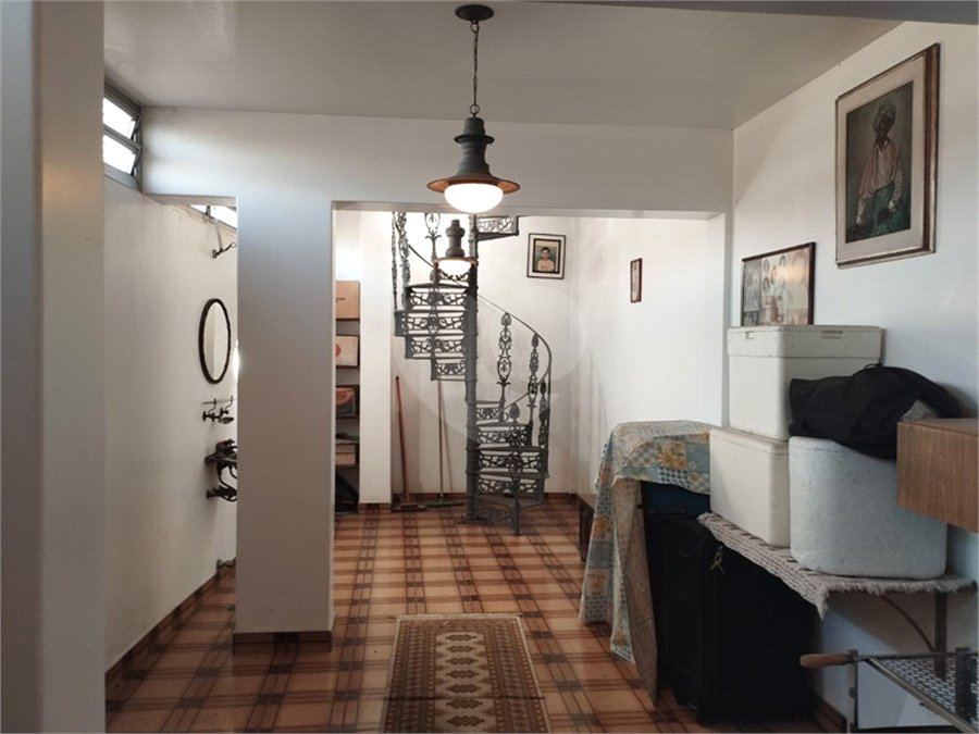 Sobrado à venda com 4 quartos, sendo 1 suíte, em Tremembé, São Paulo, SP