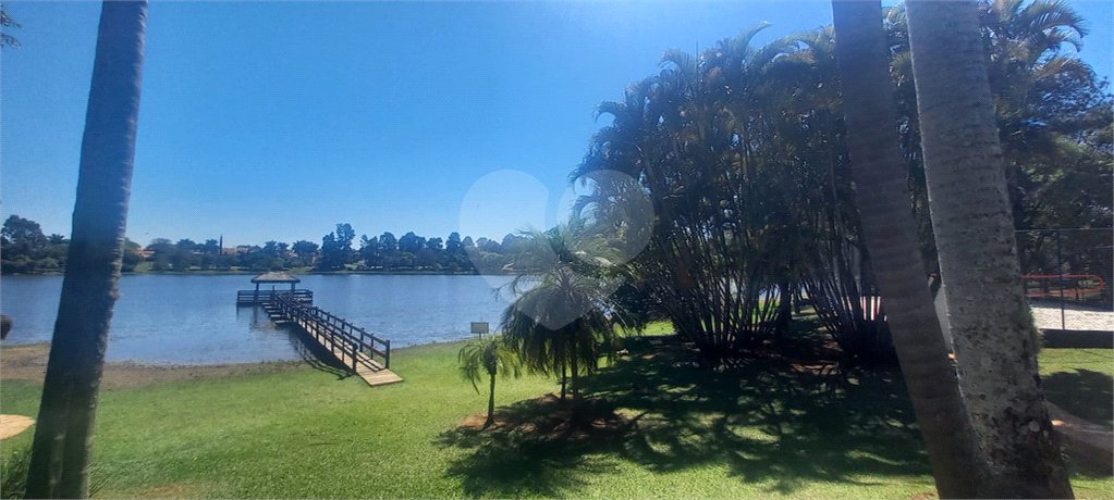 Terreno à venda no condomínio Vivendas do Lago, Sorocaba - SP