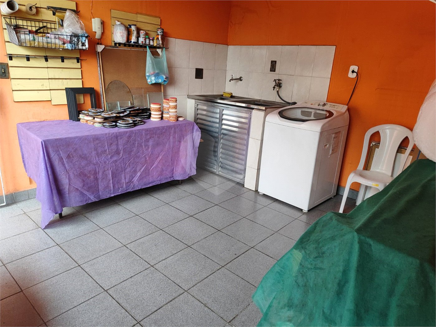 Sobrado à venda com 4 quartos, sendo 1 suíte,  em Saúde, São Paulo, SP