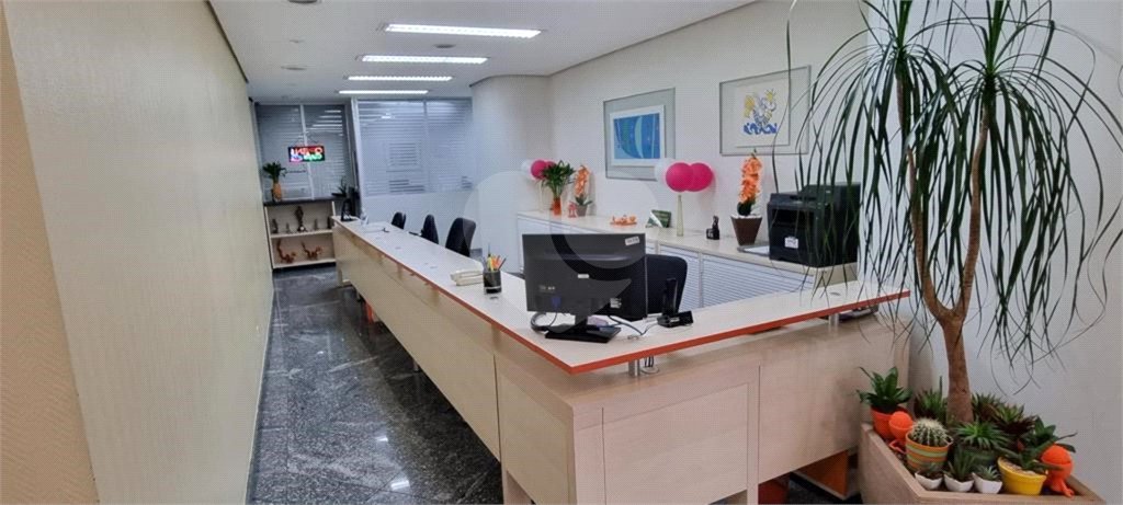 Sala à venda ou para alugar em República, São Paulo, SP