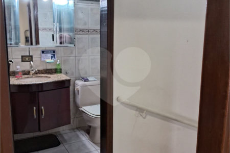 Casa à venda com 3 quartos em Anhangabaú, Jundiaí, SP