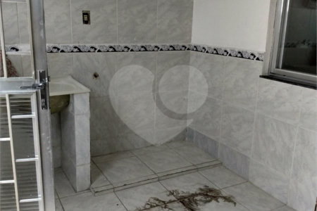 Casa à venda com 3 quartos, sendo 1 suíte, em Campo Grande, Rio de Janeiro, RJ