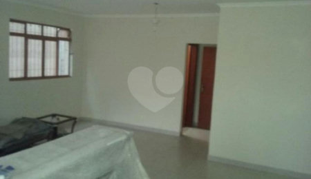 Sobrado à venda com 4 quartos, sendo 1 suíte,  em Santana, São Paulo, SP