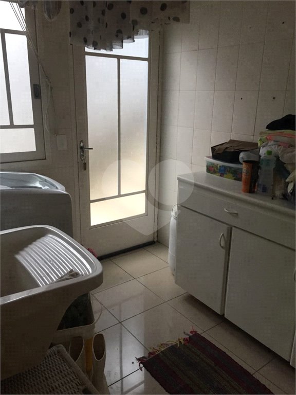 Sobrado à venda com 3 quartos, sendo 1 suíte, em Jardim do Lago, Atibaia, SP