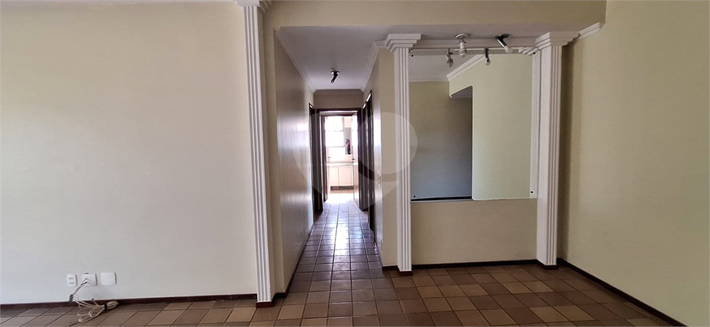 Apartamento à venda com 3 quartos, sendo 1 suíte,  no Centro, Ribeirão Preto, SP