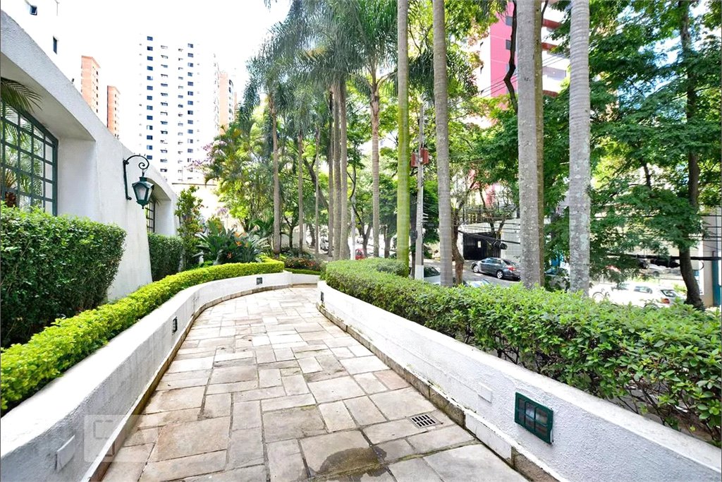 Apartamento à venda com 3 quartos, sendo 1 suíte, em Alto da Lapa, São Paulo, SP