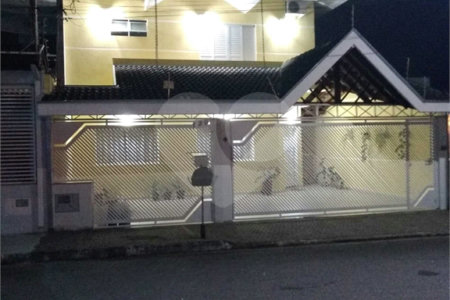 CASA A VENDA NO BAIRRO VISTA VERDE COM 3 DORMITORIOS, 3 SUITES, 3 VAGAS, METRAGEM 316M², SJC