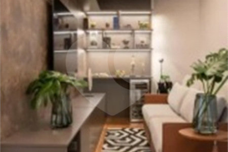 Deslumbrante apartamento duplex pronto para mudar no Itaim Bibi com 242M2, 2 suítes, 3 vagas