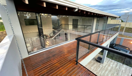 Sobrado à venda com 2 quartos, sendo 1 suíte,  em Parque das Bromélias, São João da Boa Vista, SP