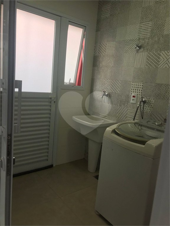 Casa à venda com 3 quartos, sendo 2 suítes,  no condomínio Morada do Bosque, Vinhedo - SP