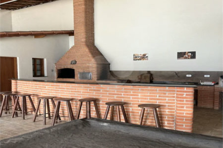 Sítio à venda com 5 quartos, sendo 2 suítes,  em Marmeleiro, São Roque, SP