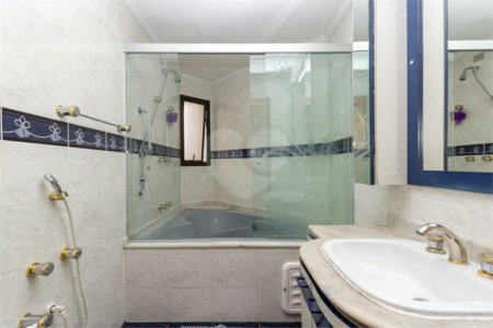 Apartamento à venda com 3 suítes em Santana, São Paulo, SP