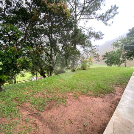 Chácara à venda com 3 quartos, sendo 1 suíte,  em Santana, São José dos Campos, SP