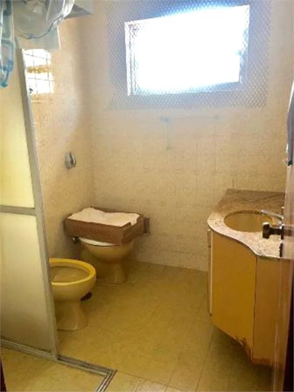 Sobrado à venda ou para alugar com 4 quartos, sendo 1 suíte, em Brooklin Paulista, São Paulo, SP