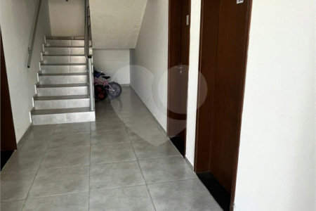 Apartamento à venda com 2 quartos em Alvorada, Cuiabá, MT