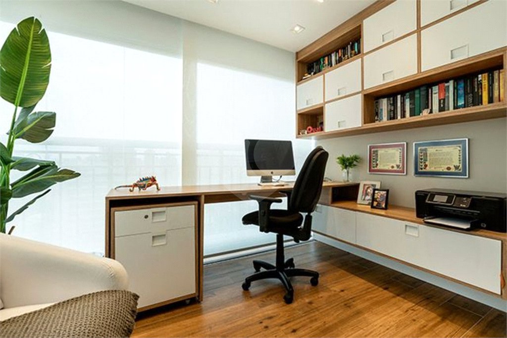 Apartamento à venda com 3 suítes em Indianópolis, São Paulo, SP