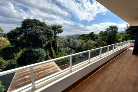 Casa à venda ou para alugar com 4 suítes no condomínio Jardim Primavera, Louveira - SP