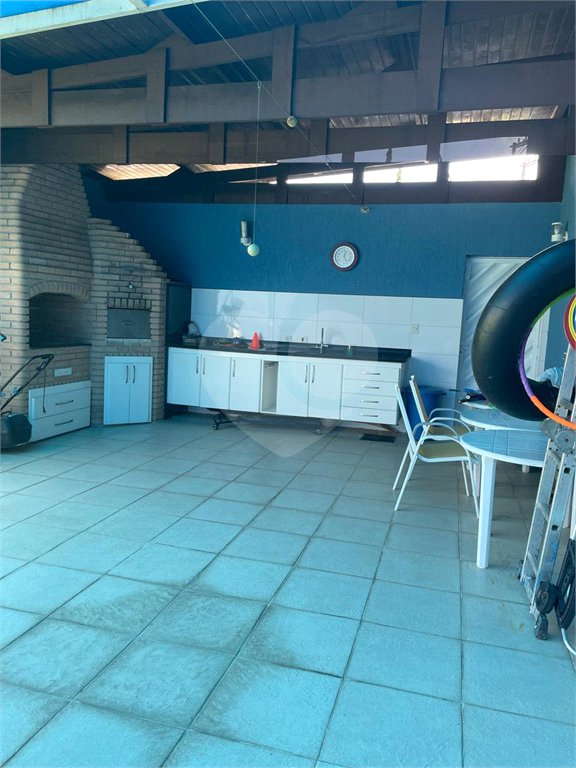 Casa à venda com 5 quartos, sendo 3 suítes, no condomínio Swiss Park, São Bernardo do Campo - SP