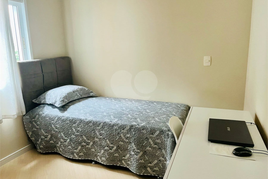 Casa à venda com 3 quartos, sendo 2 suítes, no condomínio Res Green Villagge, São Paulo - SP