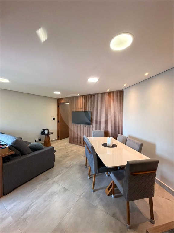 Apartamento à venda com 3 quartos, sendo 1 suíte,  em Vila Paulicéia, São Paulo, SP