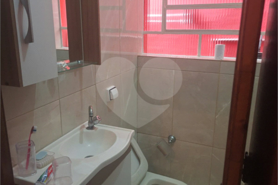 Casa à venda com 4 quartos, sendo 1 suíte, em Sapopemba, São Paulo, SP