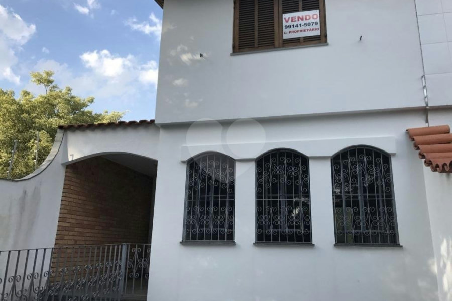 Casa à venda com 3 quartos, sendo 1 suíte,  em Vila Irmãos Arnoni, São Paulo, SP