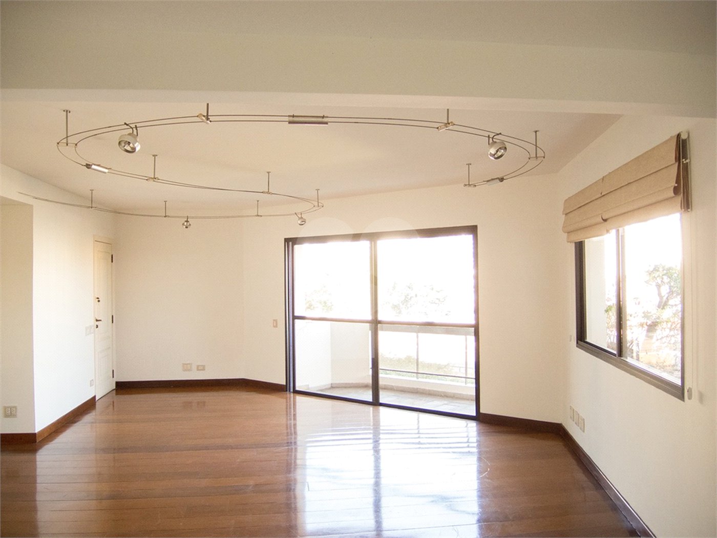 Apartamento à venda com 2 suítes em Pinheiros, São Paulo, SP