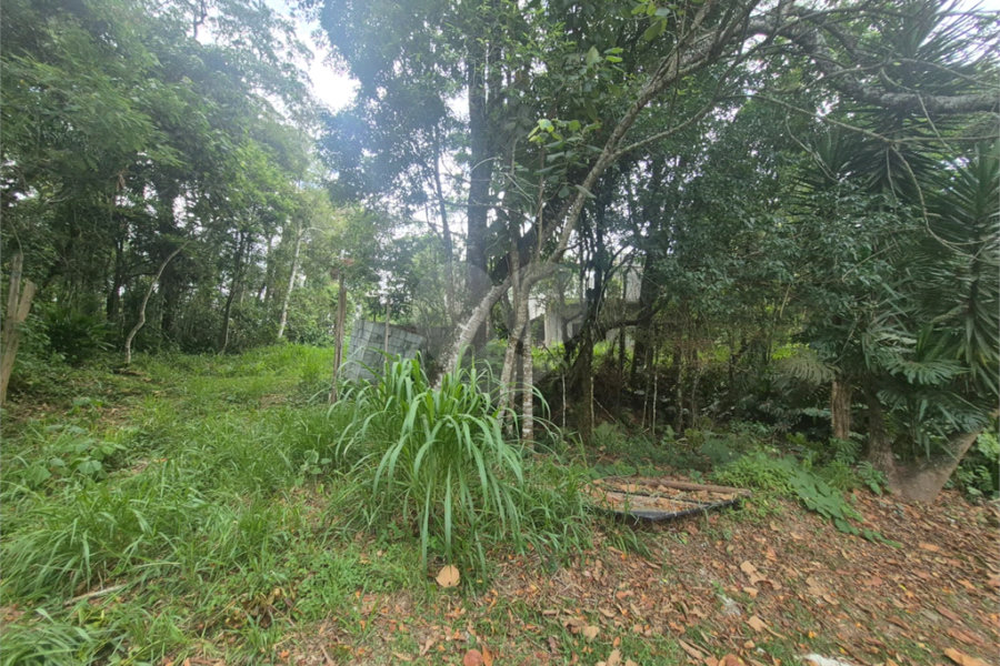 Terreno à venda no condomínio Alpes da Cantareira, Mairiporã - SP